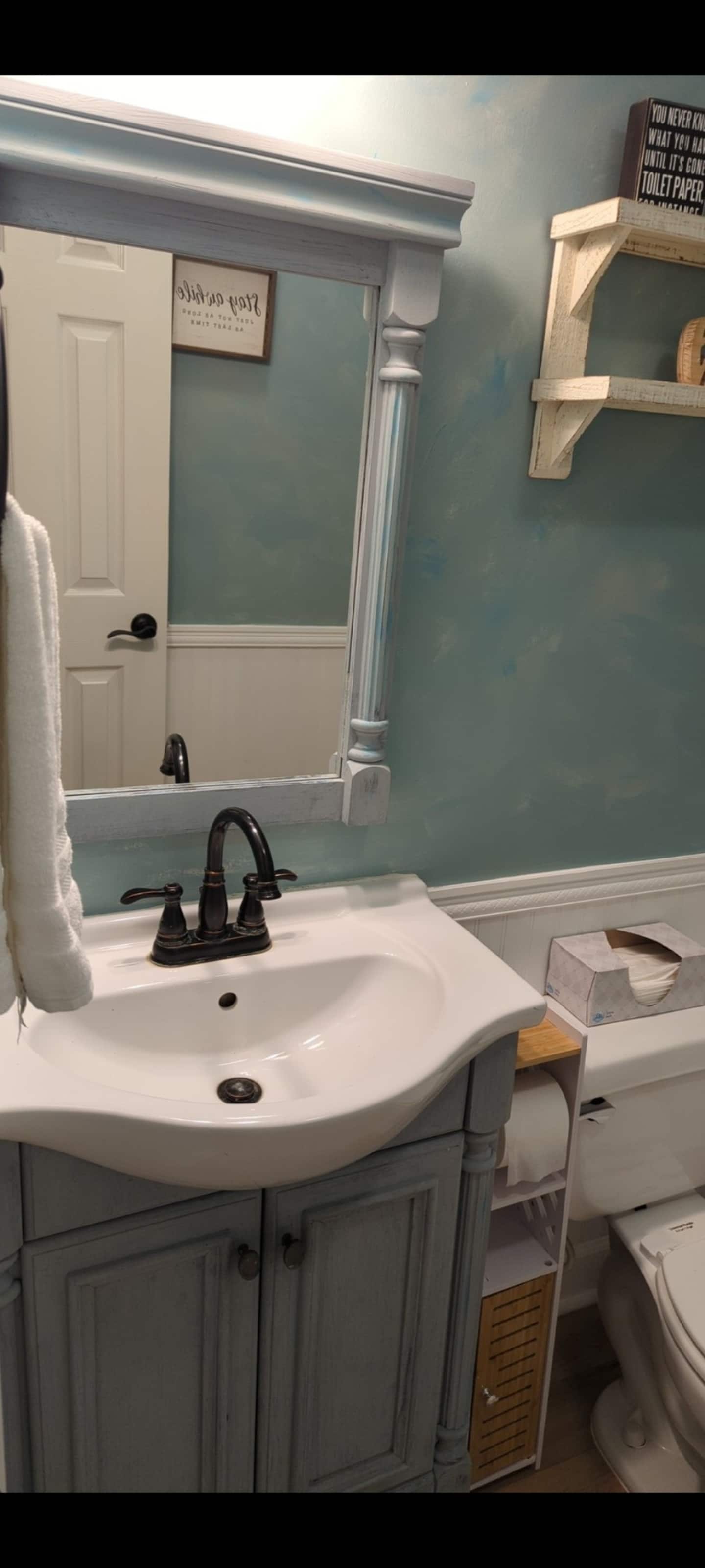 Hawk's Crest Landing I — half bath with teal vanity